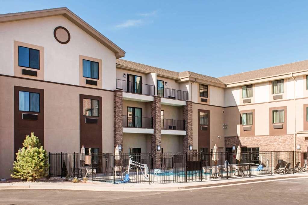 Sleep Inn & Suites Moab Near Arches National Park Exterior photo