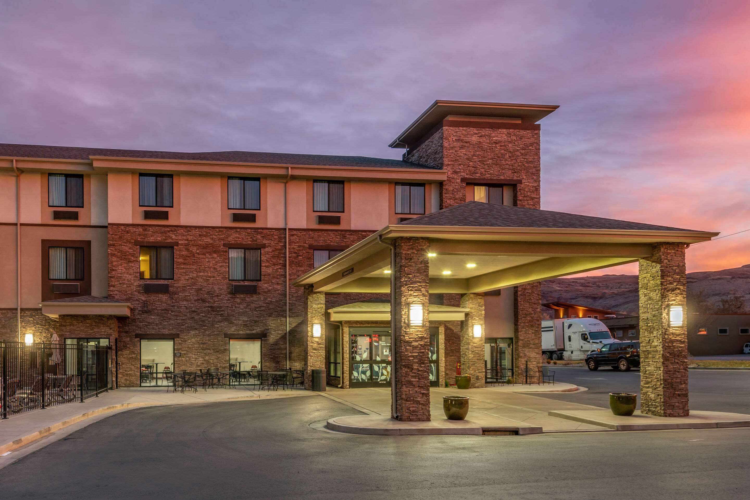 Sleep Inn & Suites Moab Near Arches National Park Exterior photo